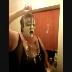 oscagneuk: Me - clowning around last weekend