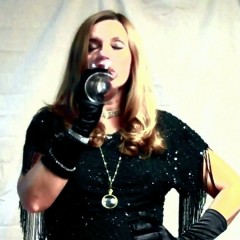 HappyCamper: Mrs Bee Tribute Thread!!!!