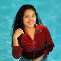 wetkahuna: New model Celina in capris
