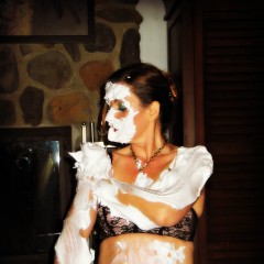 HappyCamper: Mrs Bee Tribute Thread!!!!