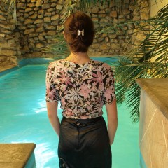 Perfectwetlook: Veronika Swims in Skirt