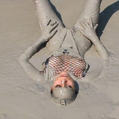 FOXY: Video fishnet and total mud