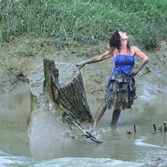 FOXY: Lydia fully immersed in mud