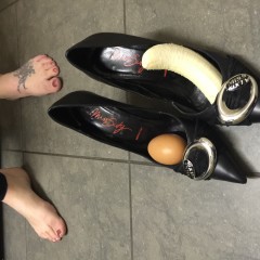 merson76: Messy high heels