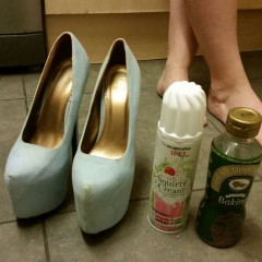 merson76: Baby blue heels