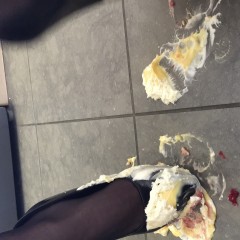 merson76: trifle mess