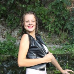 wetlookercom: 7 girls, last hours to support them directly