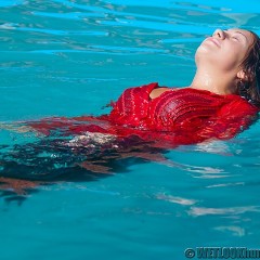 EuroWAM Team: Anca in the sea after jogging