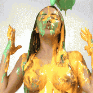 GirlsGetGunged: 