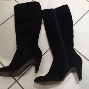 wetmart2240: Messy Boots