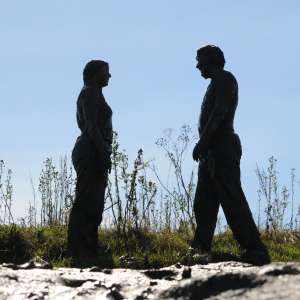 DungeonMasterOne: Coed: A lovely young couple totally plaster each other with mud!