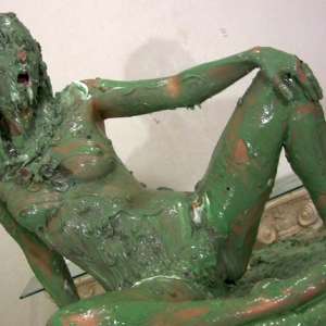 Messygirl: Penelope Breaks in Her New Toy