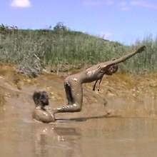 FOXY: A couple in the mud