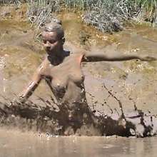 FOXY: A couple play in mud