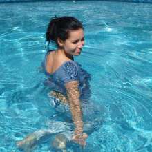 Perfectwetlook: Lucie in the Pool