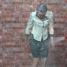 MostWam: Office Clothes Filling Lucy