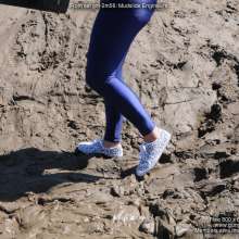 DungeonMasterOne: Langstonedale: Maria and Rosemary build a mudslide