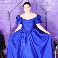 DungeonMasterOne: Download: Veronica gets creamy and custardy in a beautiful blue gown