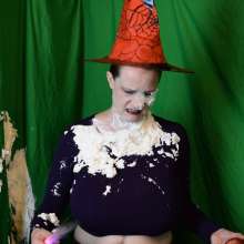 MessyCleo: Witch Cleo's magic goes terribly wrong.