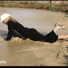 Wamchantelle: Chantelle, formal black and Gold