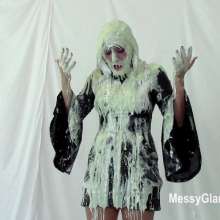 Messygirl: Jayce Arranges for a Messy Ambush on Amy