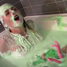 Alana SexyMessyBabes: Attack of the Sex Tickles