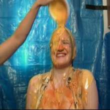 123gunge: Holly says goodnight.
