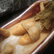 Bobographer: Tina in a chocolate milkshake bath