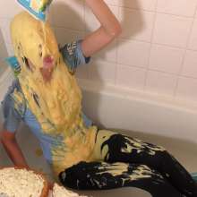 TheGungeZone: Rebeccas's Messy Football Forfeit