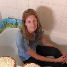 TheGungeZone: Rebeccas's Messy Football Forfeit