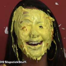 SlapstickStuff: Taylor As You've Never Seen Her Before!  Sexiest Scene Ever?