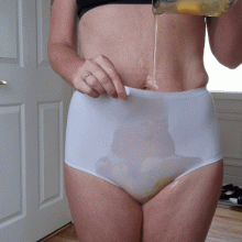 Cinqgirlracer: Messy Marketing