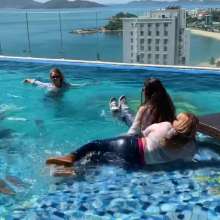 Wet_look_elena: 3 Freinds Join Me in the Pool