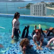 Wet_look_elena: 3 Freinds Join Me in the Pool
