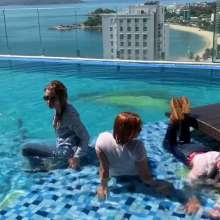 Wet_look_elena: 3 Freinds Join Me in the Pool