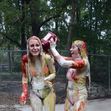 FunFilled Photography: Ashley and Britney Play Rock-paper-scissors with Condiments!