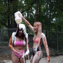 FunFilled Photography: Ashley and Britney Play Rock-paper-scissors with Condiments!