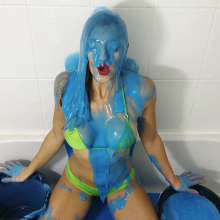 TheGungeZone: Cleo's Bikini Gunging