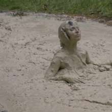 Mninblk7: First Time in Clay: Vee