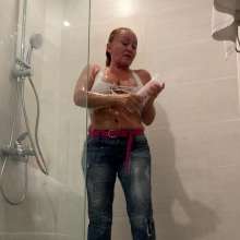 Wet_look_elena: Hairwash in the Shower