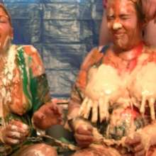 123gunge: Isabel Dean cannot stay clean!