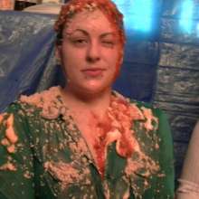 123gunge: Isabel Dean cannot stay clean!