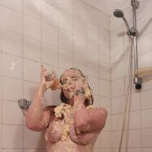 TheGungeZone: Kara's Bikini Gunging