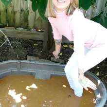 Kaydens: Kaydens' White Jeans in the Mud Spa