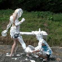 LiquidX: Lisa and Louise Piefight