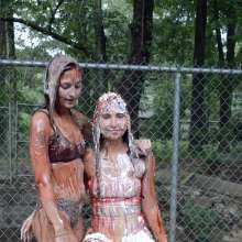 FunFilled Photography: Mallory Gets the Mega-messiest yet with Her Friend Victoria!