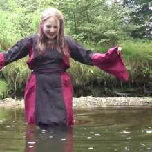 DungeonMasterOne: Medieval River Wench