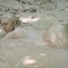 DuncanEdwards: Sadie Holmes--Fun in the Mud Bubbles