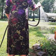 MadelineOasis: Maxi Dress Soaked in the Garden