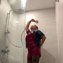 Wet_look_elena: Shower in Red Dress